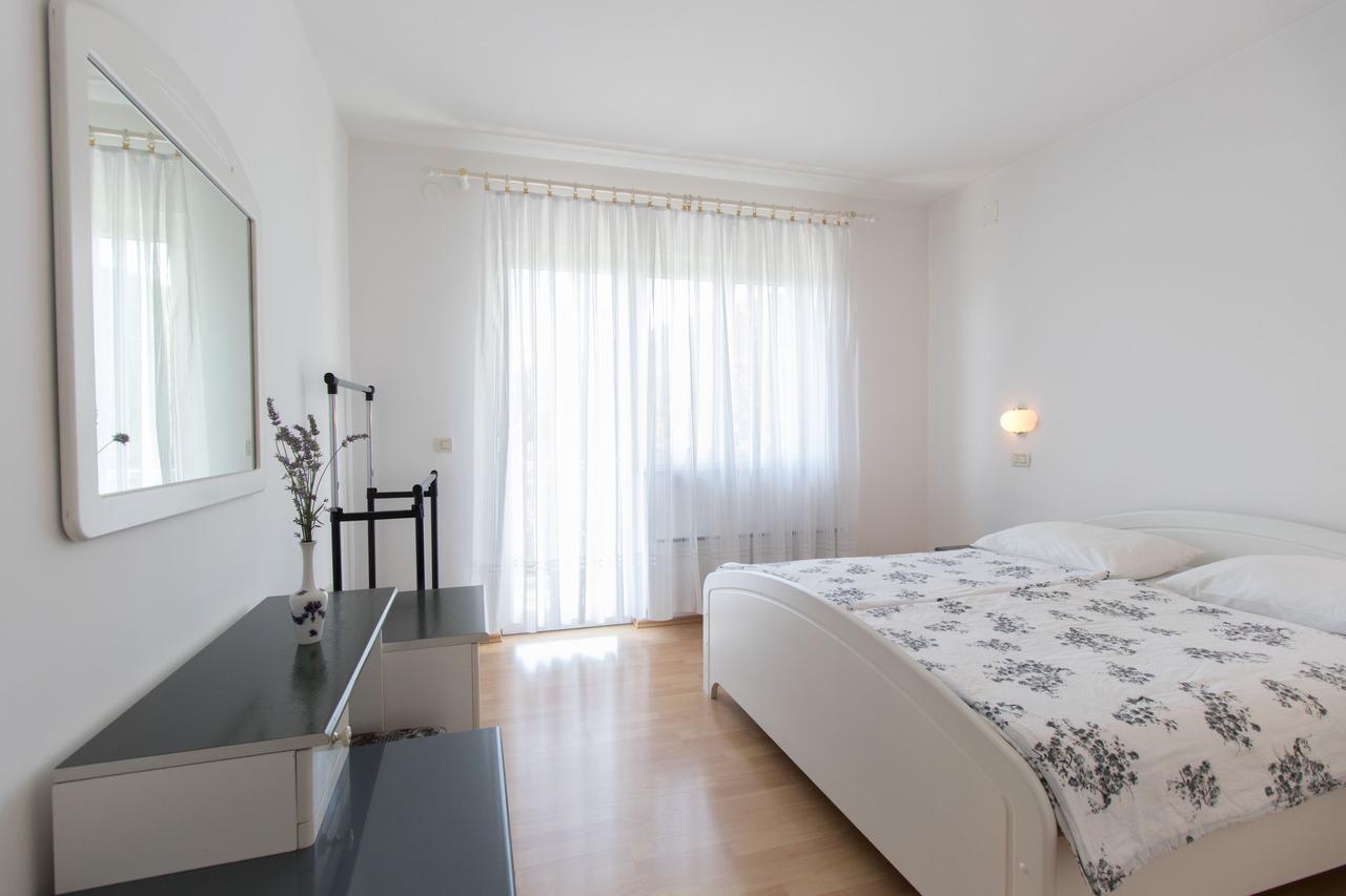 Apartments Vesna Opatija Exterior photo